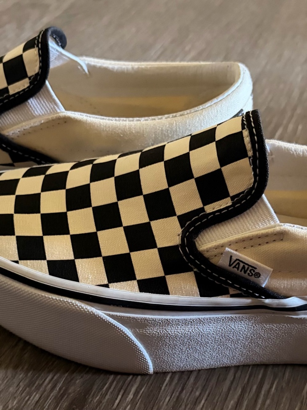 VANS Womens Classic checkered Slip On Stackform Size 6